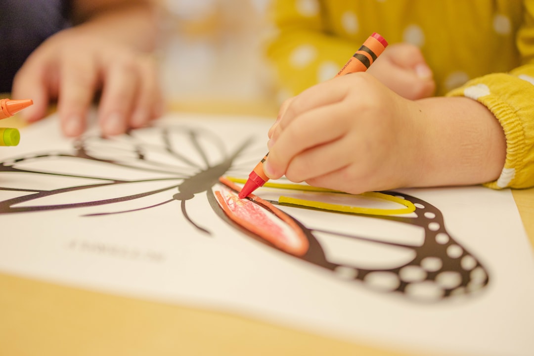 MR Artmaker Kids Art Class - Photo 1