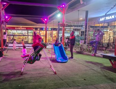 La City Playground, Trianon