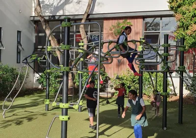 Mahogany Shopping Promenade Playground